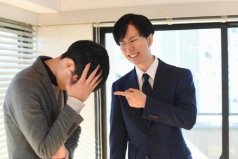 4つ目は「相談すると怒られると想像している」ことです。