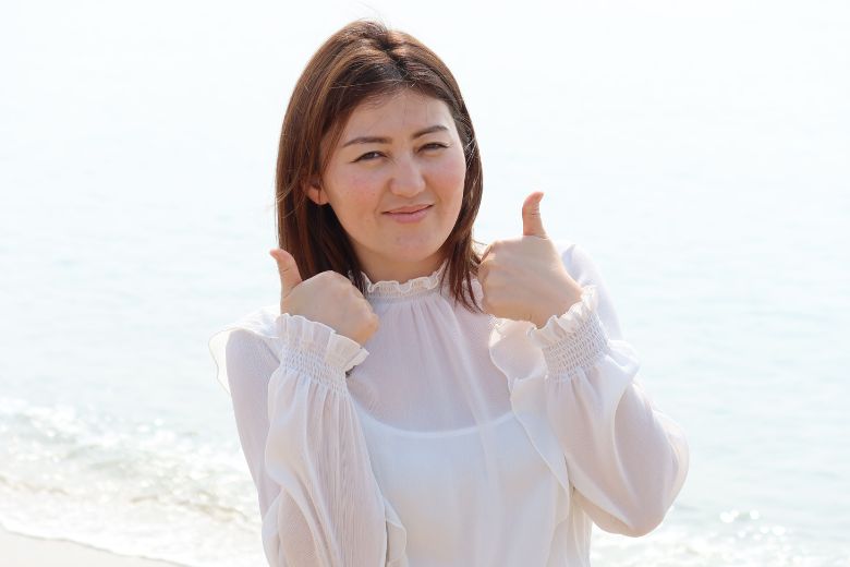 コミュニケーションが苦手でも人に好かれる7つの方法【人間関係】