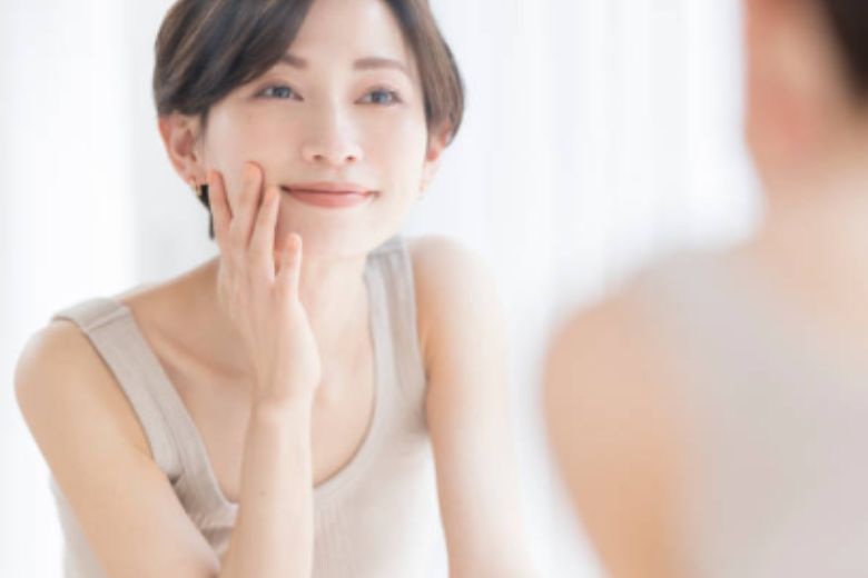 鏡を見て練習の画像