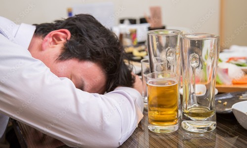 パターン2：適応障害を繰り返し、その背景に発達障害があると判明するケース