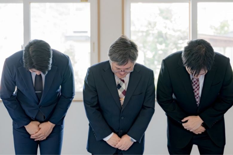 6. 退室時の心遣い