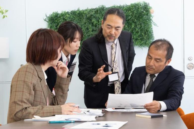 なめたらあかん！グループ分け
～研修はグループ編成から始まっている～