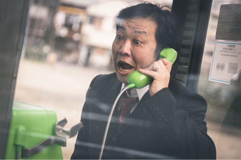 　怒っているクレーマーへの対応方法 ― 電話・対面で使える４つのポイント