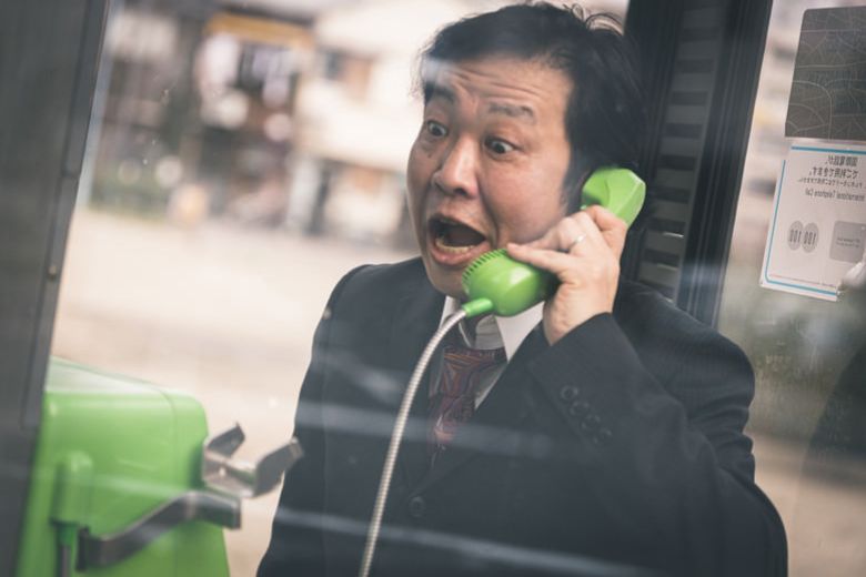 通話例から学ぶクレーム対応