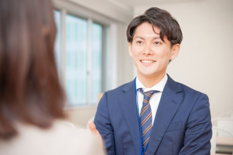 面接官が語る「面接で落とす人」の特徴と第一印象の重要性