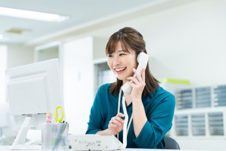 電話応対における「伝言」の正しい受け方とマナー