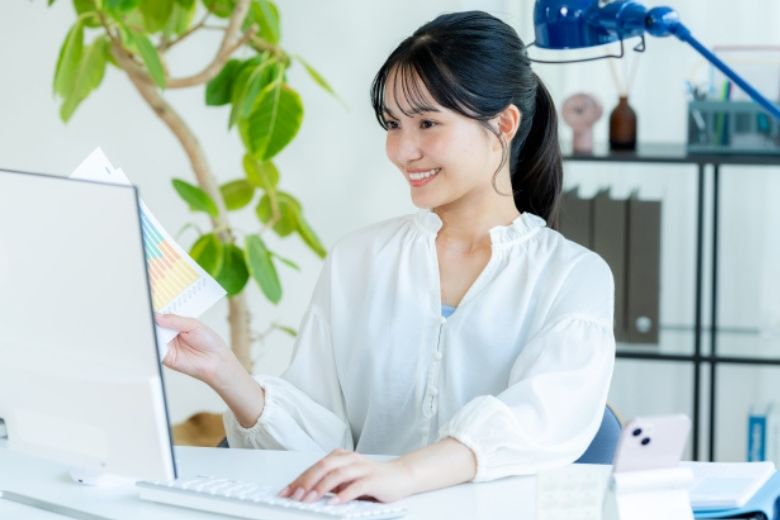 「ご査収」に対する返信例