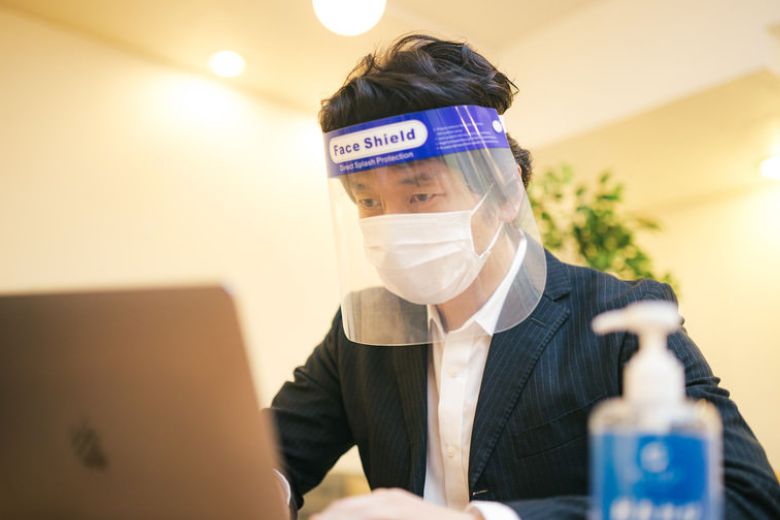 マスク着用でも感じの良い接客を実現する方法