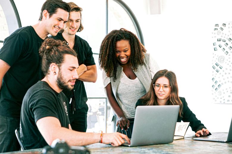 言葉遣いのポイントとまとめ