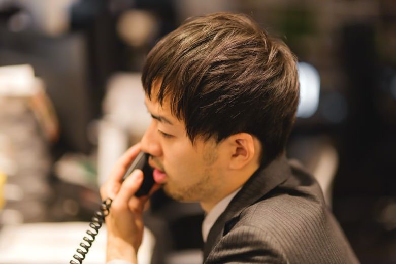 クレーマーの特徴：話をすり替えるオオカミ