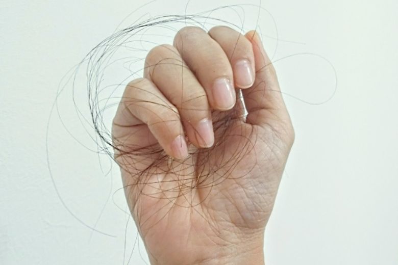 抜毛症は「甘え」ではない