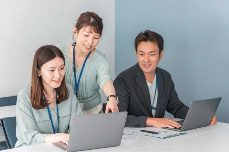 社会人なら必ず知っておきたい「席次マナー」完全ガイド