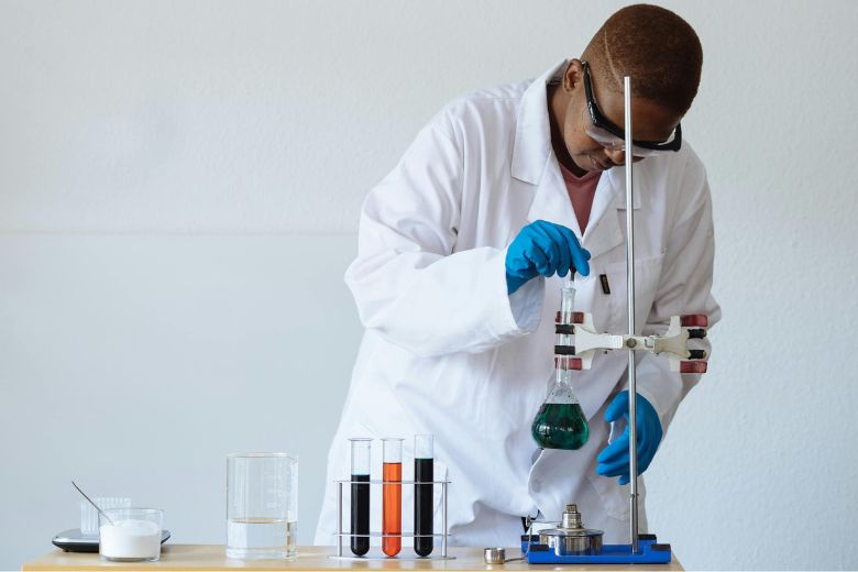 腸内細菌を「移植」するってどういうこと？