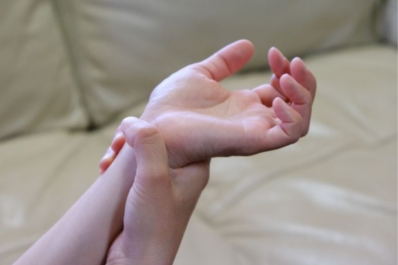 ■ 手の舟状骨とはどんな骨？