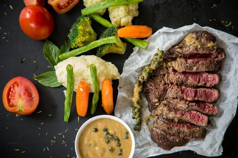 ② 加工肉・燻製食品 ― 発がん物質「ニトロソアミン」の罠