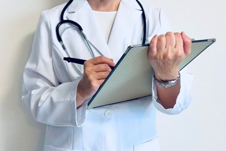 がん患者さんの栄養補助に「アイソカル」という選択